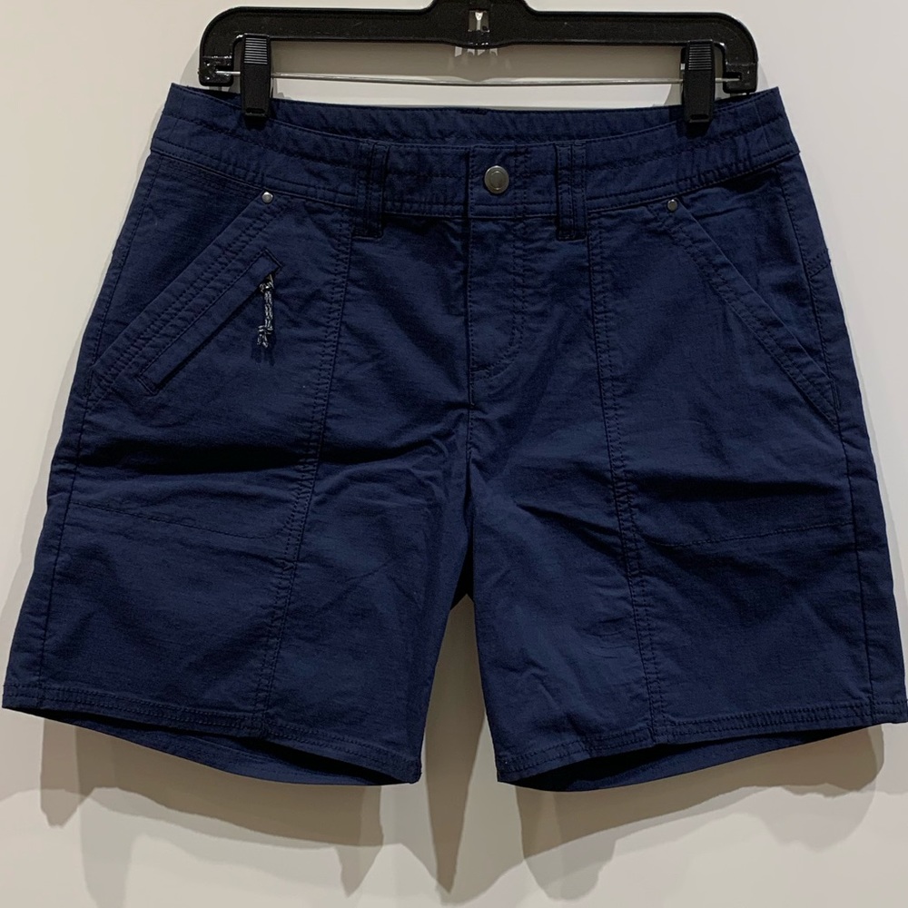 Title Nine Shorts